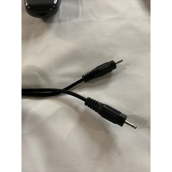 Premier Pet 300 Yard Remote Trainer Corrects Unwanted Behaviors for All Sizes 🐶 - Picture 5 of 16